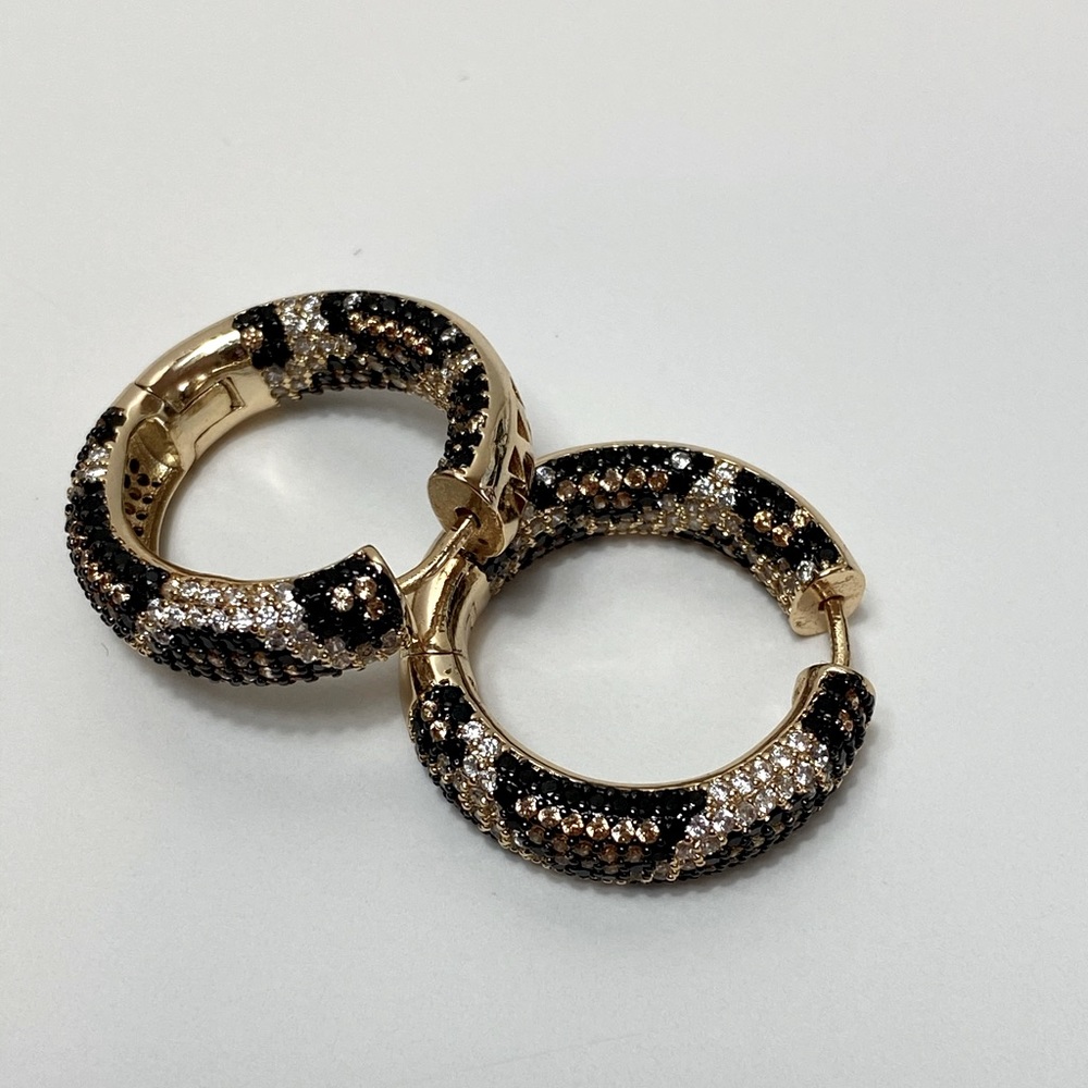 Gold plated cubiczirconia leopard print earrings